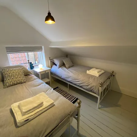Holiday home Harbourside House